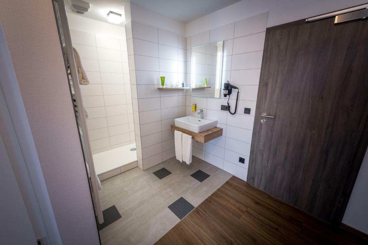 Hotel & Brauerei-Gasthof Neuwirt Neuburg an Der Donau Eksteriør billede